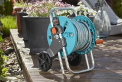 Carro portamanguera equipado jardines pequeños