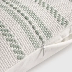 Funda de cojín de algodón con rayas bordadas Direc