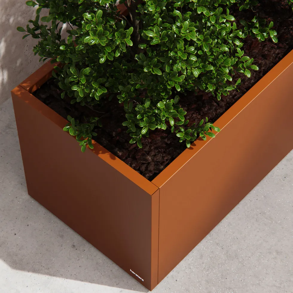 Herstera Metal Planter - Jardinera METAL PLANTER 50 antique rust