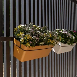 Maceta de plástico Artevasi amarillo miel Capri jardinera con soporte y reserva de agua