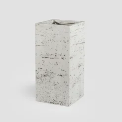 Maceta Discom Travertino blanca (Cubo alto)