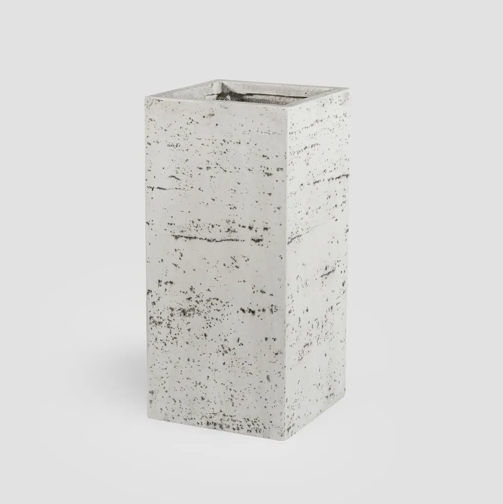 Maceta Discom Travertino blanca (Cubo alto)