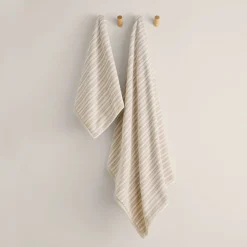 Toalla de baño de jacquard a rayas Ramed