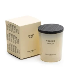 Vela perfumada Cerería Mollá Velvet Wood (70 gr)